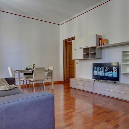 Colosseo Apt Mecenate 77 - Home And More โรม ภายนอก รูปภาพ
