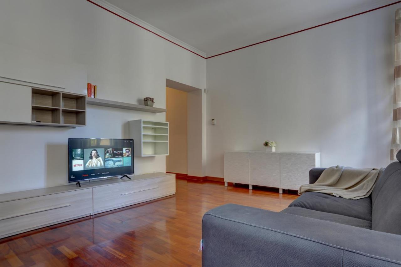 Colosseo Apt Mecenate 77 - Home And More โรม ภายนอก รูปภาพ